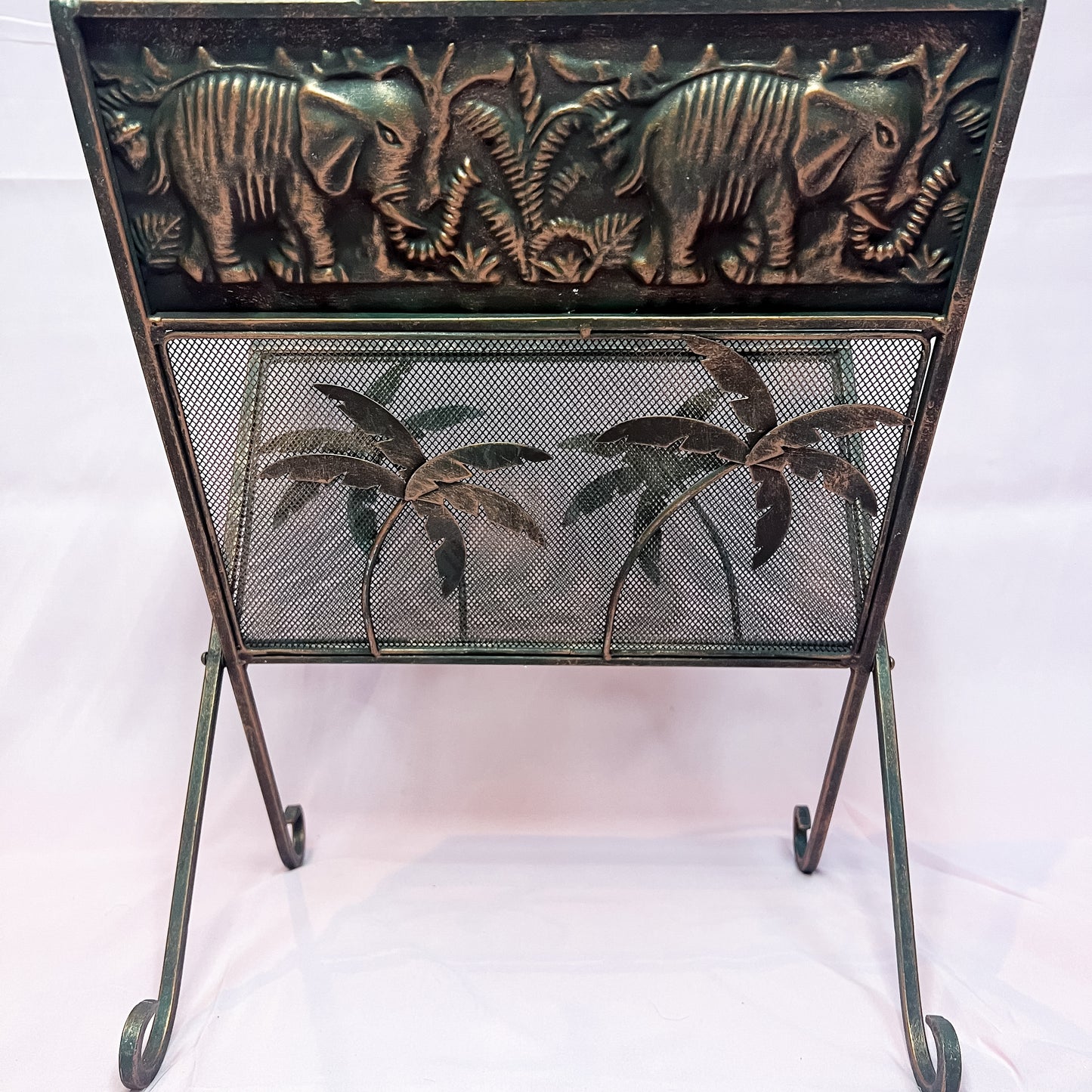 Vintage Tropical Magazine Vinyl Rack Metal Mesh Elephants Palm Tree Safari