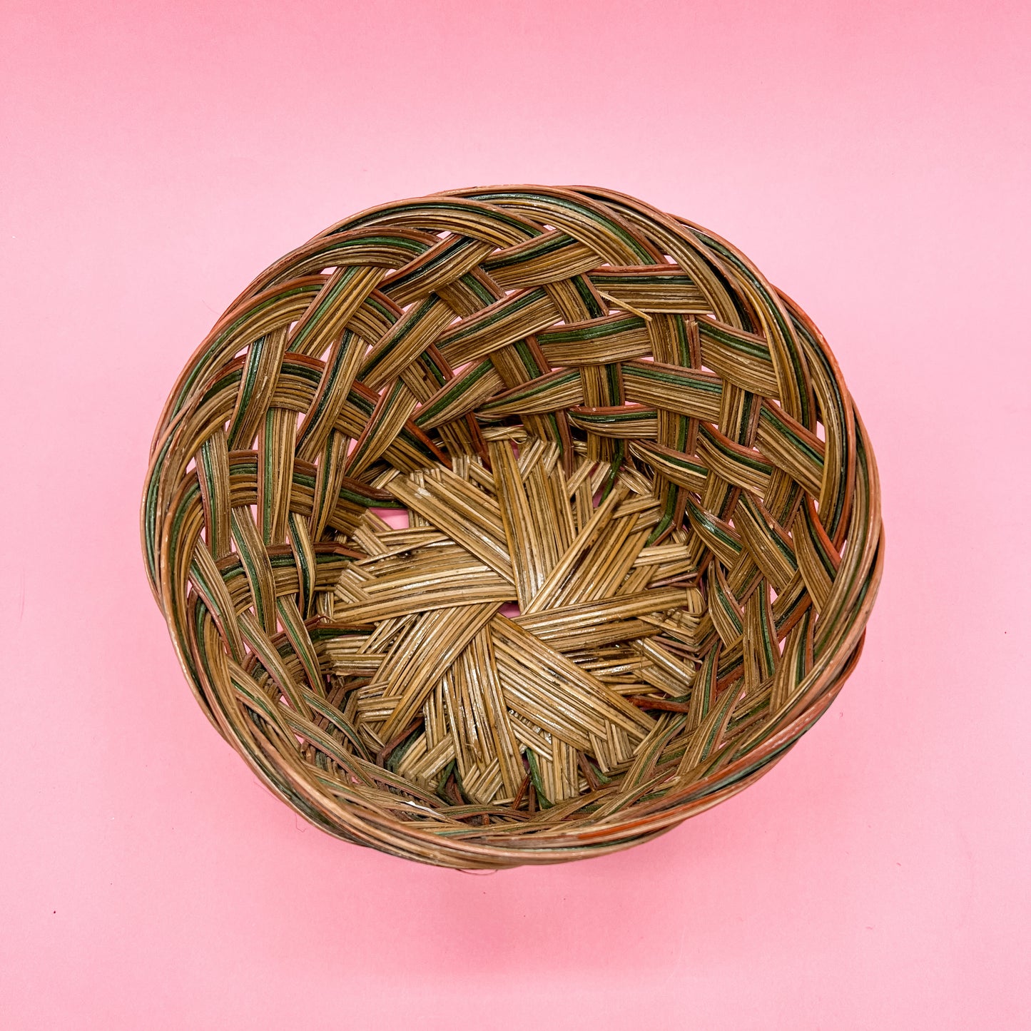 Round Tan  Woven, Braided and Scalloped Basket / Planter